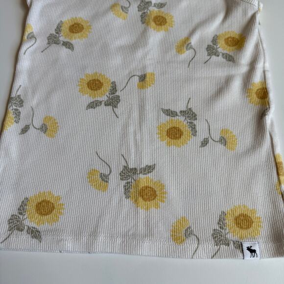 Abercrombie Kids Girls Tanks Tops Bundle 7/8 - Picture 6 of 15